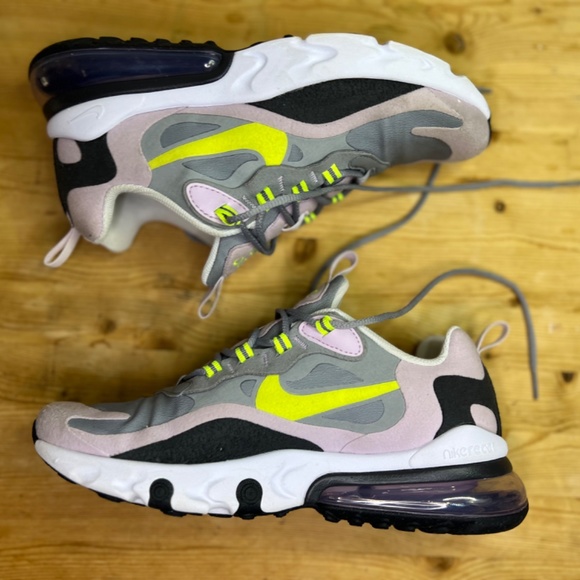 Nike Air Max 270 React Athletic Shoes Womens 7/Youth 6Y - Picture 7 of 8